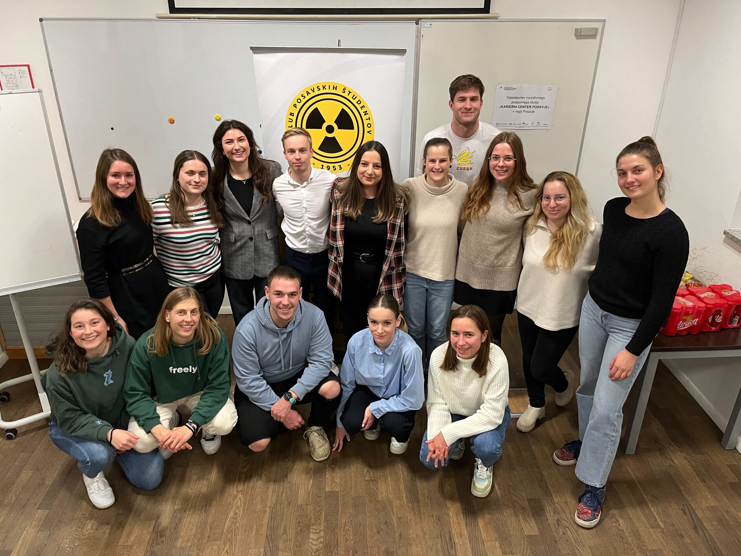 Skupinska fotografija KPŠ aktivistov leta 2024